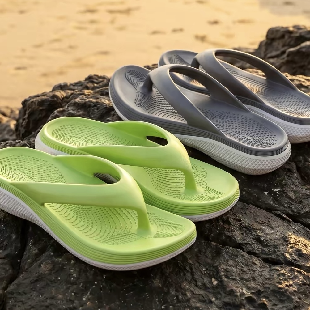 PVC SLIPPERS