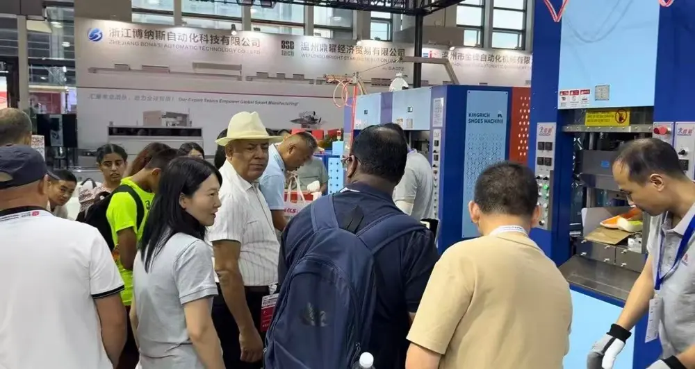 Machine Demonstration at KINGRICH